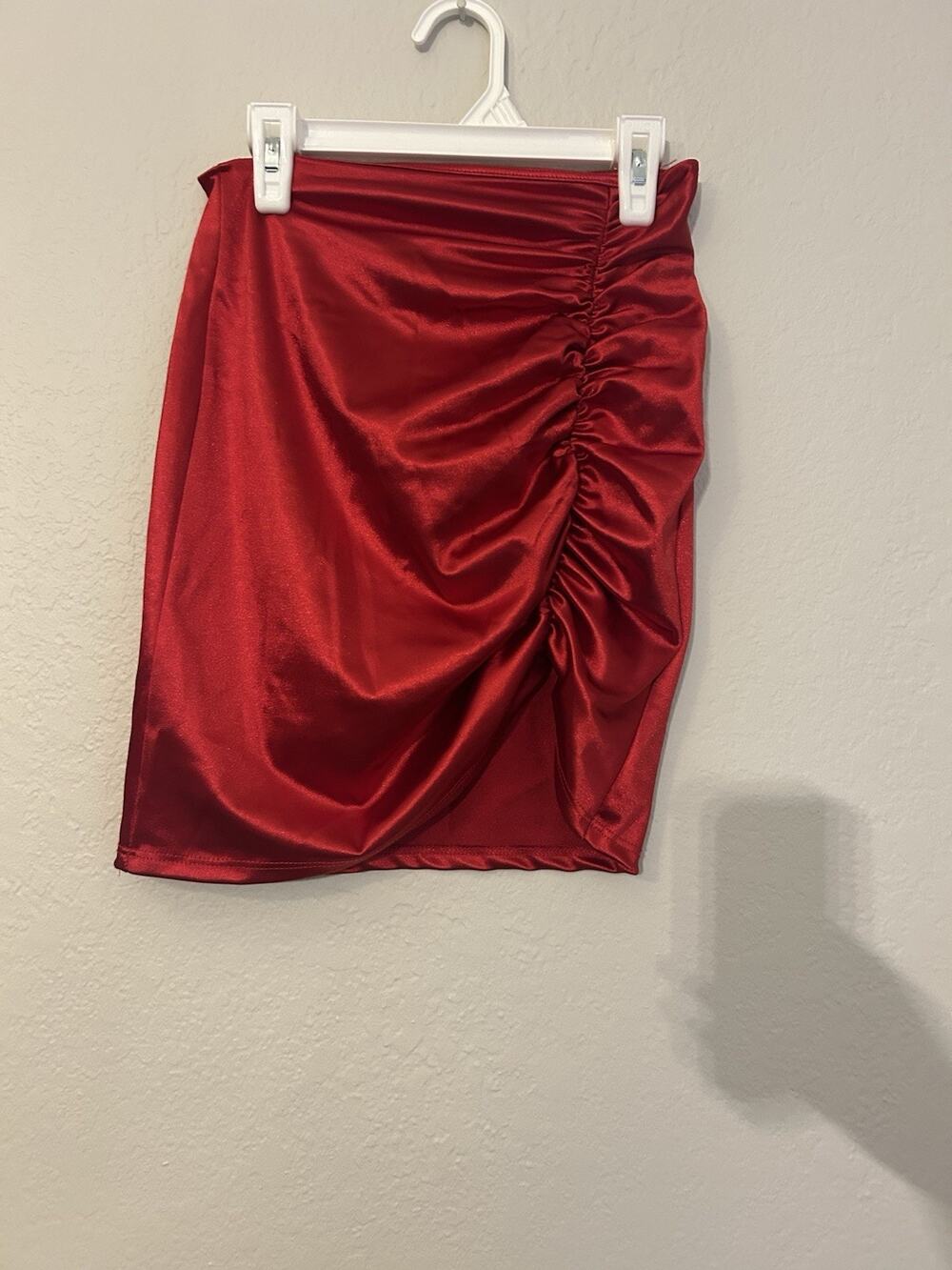 Windsor Red Satin Ruched Stretch Mini Skirt Short Solid Women's Size S